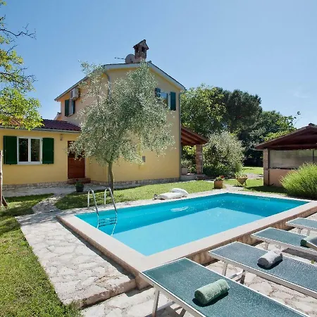 Holiday Casa Peronospora Tatil Evi *